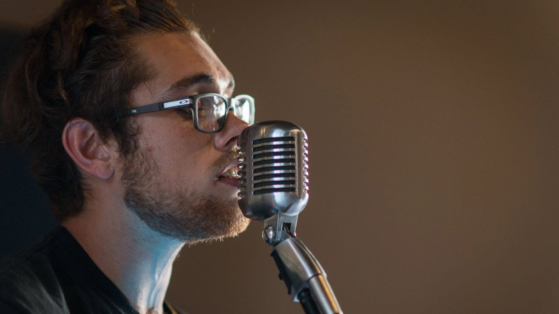 Singer Tre Smith at microphone